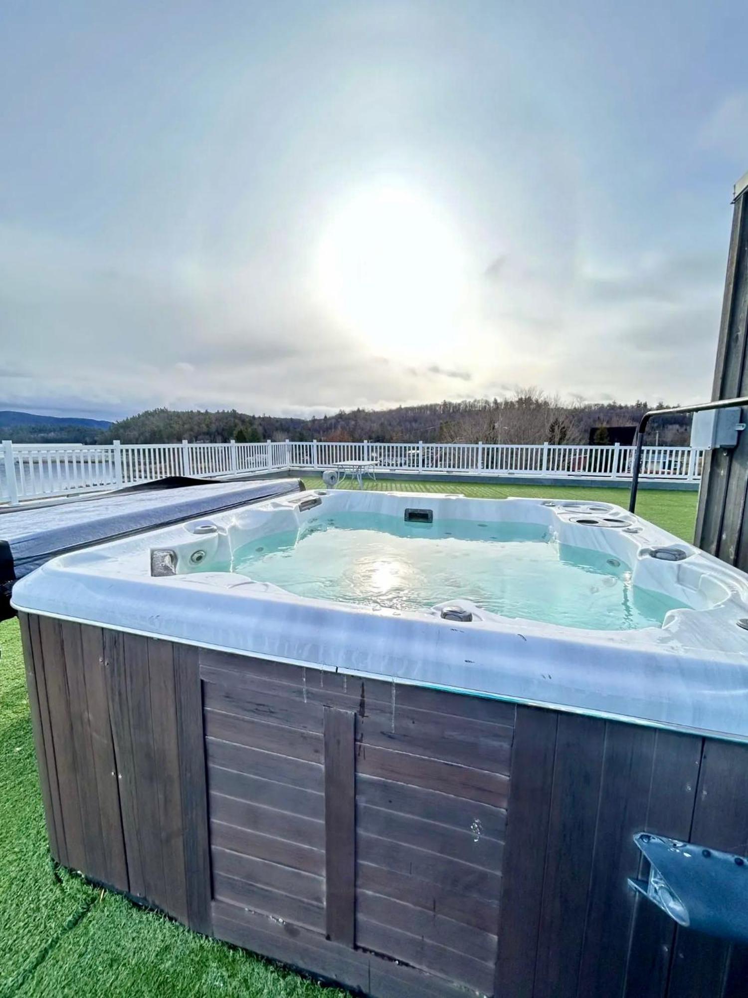 Resort Lac Ste-Marie Lac Sainte-Marie Екстер'єр фото