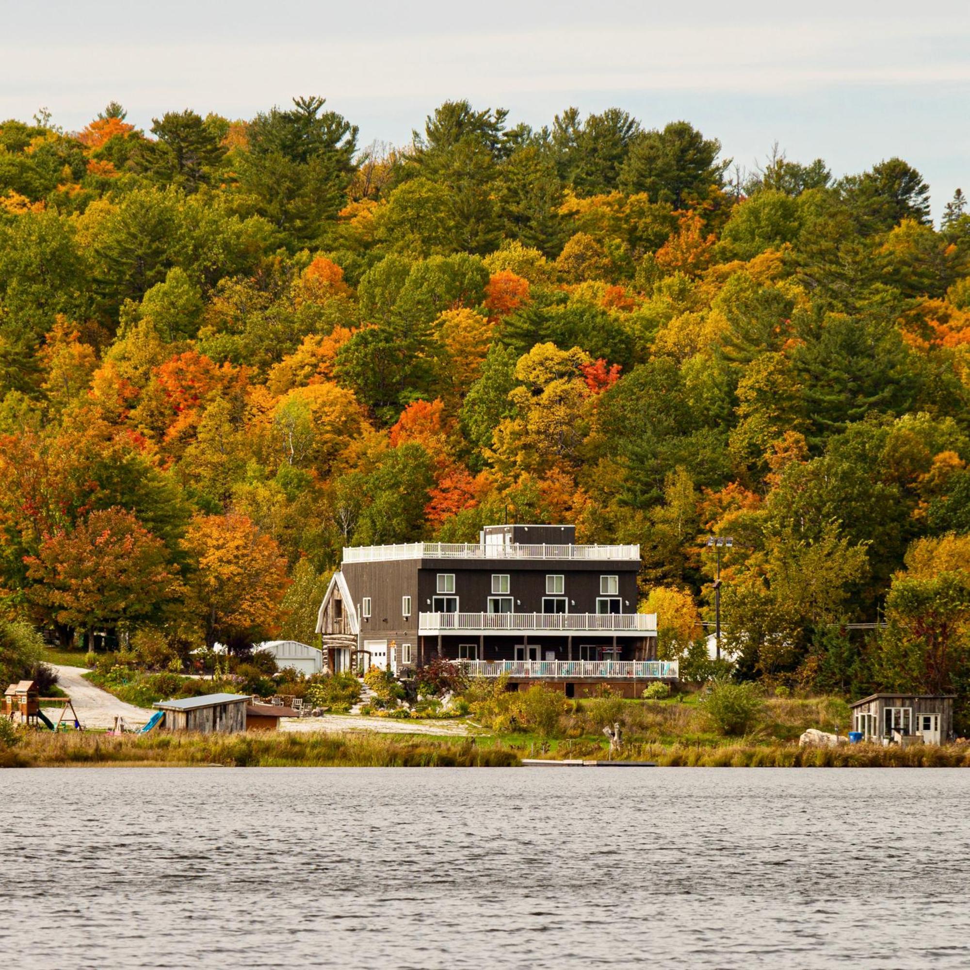 Resort Lac Ste-Marie Lac Sainte-Marie Екстер'єр фото